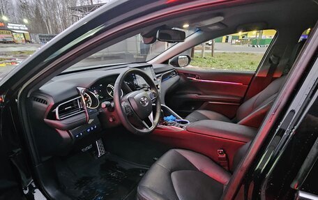 Toyota Camry, 2023 год, 3 999 999 рублей, 9 фотография