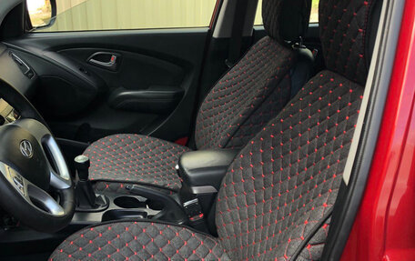 Hyundai ix35 I рестайлинг, 2011 год, 1 000 000 рублей, 8 фотография