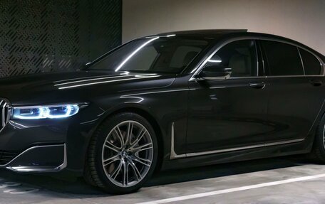 BMW 7 серия, 2019 год, 6 050 000 рублей, 5 фотография