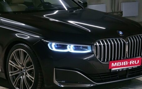 BMW 7 серия, 2019 год, 6 050 000 рублей, 4 фотография