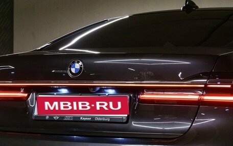 BMW 7 серия, 2019 год, 6 050 000 рублей, 9 фотография