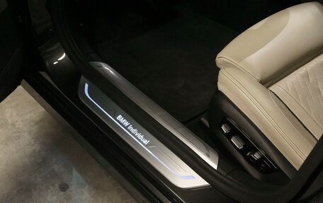 BMW 7 серия, 2019 год, 6 050 000 рублей, 14 фотография