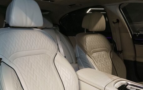 BMW 7 серия, 2019 год, 6 050 000 рублей, 30 фотография