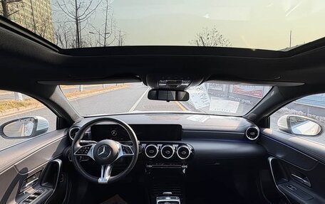 Mercedes-Benz A-Класс, 2022 год, 2 100 000 рублей, 9 фотография