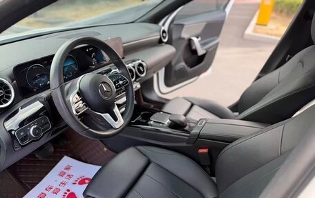 Mercedes-Benz A-Класс, 2022 год, 2 050 000 рублей, 8 фотография