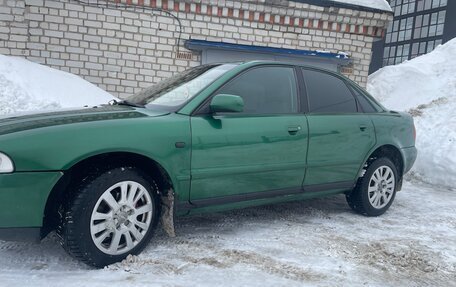 Audi A4, 1998 год, 460 000 рублей, 3 фотография