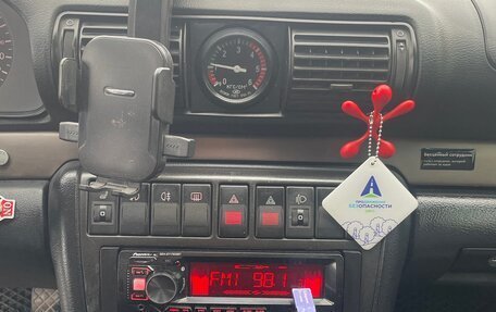 Audi A4, 1998 год, 460 000 рублей, 15 фотография