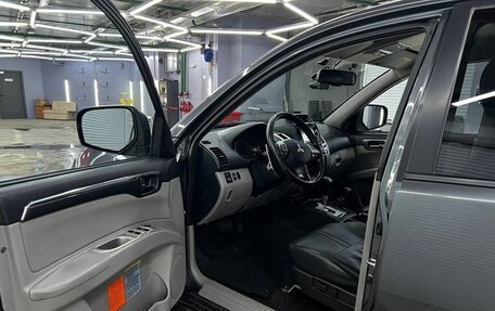 Mitsubishi Pajero Sport II рестайлинг, 2015 год, 2 200 000 рублей, 11 фотография