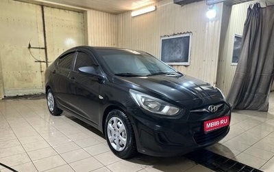Hyundai Solaris II рестайлинг, 2013 год, 650 000 рублей, 1 фотография