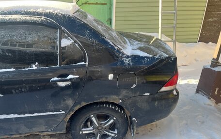 Mitsubishi Lancer IX, 2005 год, 310 000 рублей, 3 фотография