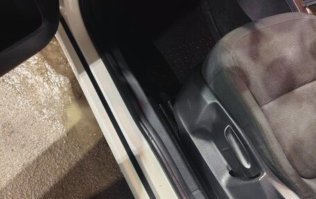 Skoda Yeti I рестайлинг, 2014 год, 1 000 000 рублей, 21 фотография