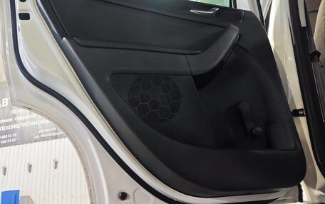 Skoda Yeti I рестайлинг, 2014 год, 1 000 000 рублей, 18 фотография