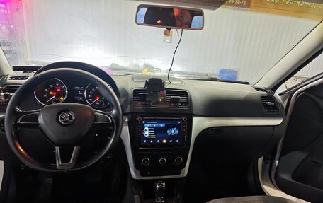 Skoda Yeti I рестайлинг, 2014 год, 1 000 000 рублей, 27 фотография