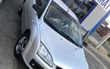 Ford Focus II рестайлинг, 2006 год, 360 000 рублей, 3 фотография