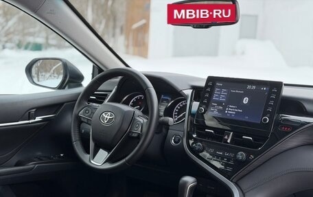 Toyota Camry, 2021 год, 2 550 000 рублей, 9 фотография