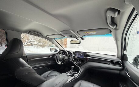 Toyota Camry, 2021 год, 2 550 000 рублей, 13 фотография