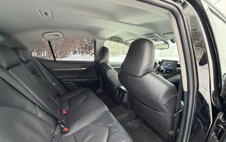 Toyota Camry, 2021 год, 2 550 000 рублей, 14 фотография