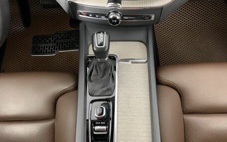 Volvo XC60 II, 2019 год, 3 999 000 рублей, 13 фотография