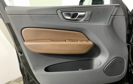 Volvo XC60 II, 2019 год, 3 999 000 рублей, 8 фотография