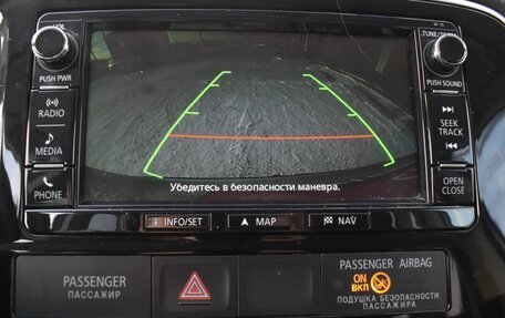 Mitsubishi Outlander III рестайлинг 3, 2016 год, 2 225 000 рублей, 15 фотография