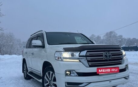 Toyota Land Cruiser 200, 2018 год, 8 720 000 рублей, 8 фотография