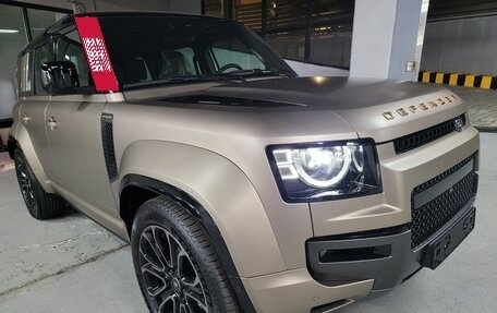 Land Rover Defender II, 2026 год, 23 990 100 рублей, 3 фотография