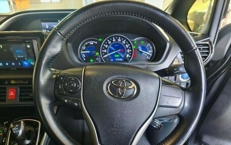 Toyota Voxy III, 2021 год, 2 011 027 рублей, 10 фотография