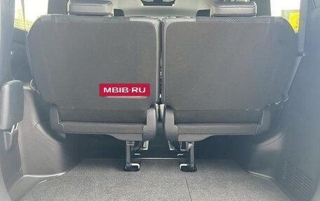 Toyota Voxy III, 2021 год, 1 834 027 рублей, 28 фотография