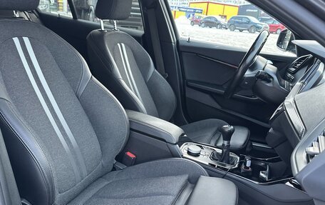 BMW 1 серия, 2021 год, 2 390 000 рублей, 11 фотография