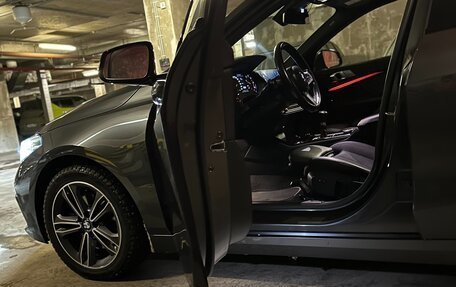 BMW 1 серия, 2021 год, 2 390 000 рублей, 18 фотография