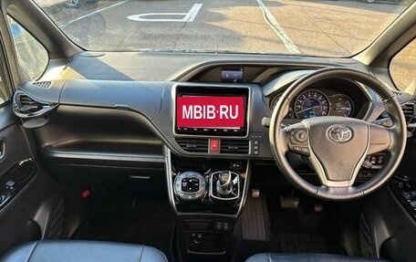 Toyota Voxy III, 2020 год, 1 955 027 рублей, 19 фотография