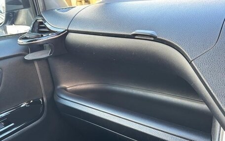 Toyota Voxy III, 2020 год, 1 955 027 рублей, 27 фотография