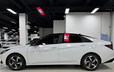 Hyundai Elantra, 2023 год, 1 800 333 рублей, 4 фотография