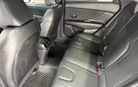 Hyundai Elantra, 2023 год, 1 800 333 рублей, 23 фотография