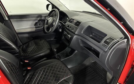 Skoda Fabia II, 2013 год, 690 000 рублей, 14 фотография