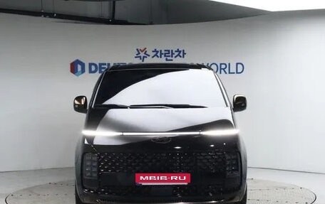 Hyundai Staria, 2024 год, 4 574 010 рублей, 2 фотография