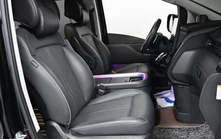 Hyundai Staria, 2024 год, 4 574 010 рублей, 10 фотография