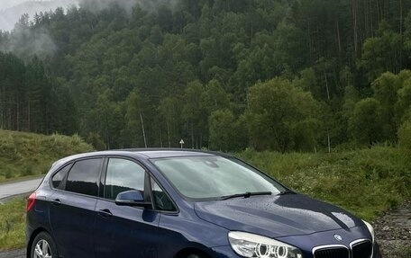 BMW 2 серия Active Tourer F45, 2014 год, 1 350 000 рублей, 5 фотография