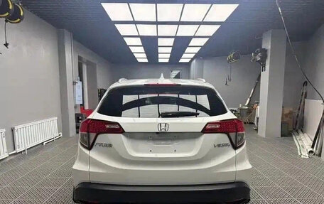 Honda Vezel, 2022 год, 1 351 030 рублей, 6 фотография