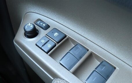 Toyota Sienta, 2022 год, 980 000 рублей, 20 фотография