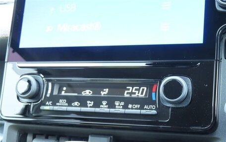 Toyota Sienta, 2022 год, 980 000 рублей, 28 фотография