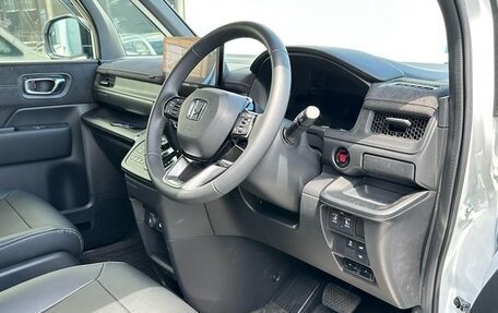 Honda Stepwgn, 2025 год, 2 318 000 рублей, 11 фотография