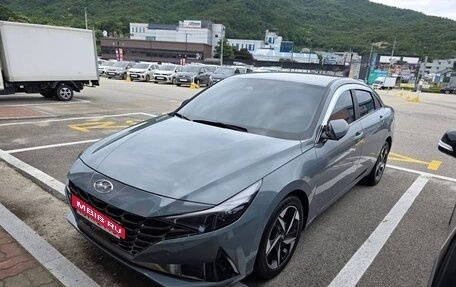 Hyundai Avante, 2022 год, 1 650 000 рублей, 2 фотография