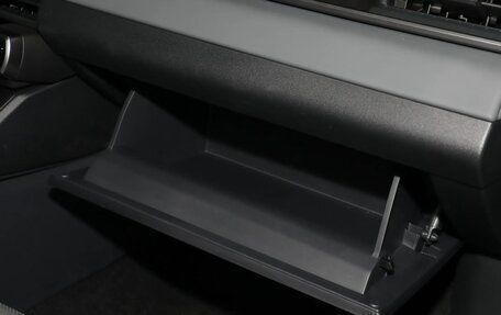 Toyota RAV4, 2026 год, 3 882 007 рублей, 6 фотография