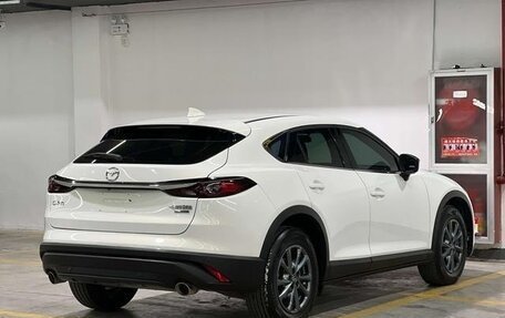 Mazda CX-4, 2022 год, 1 716 000 рублей, 6 фотография