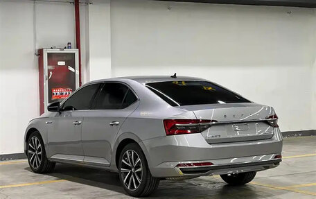 Skoda Superb III рестайлинг, 2023 год, 2 800 001 рублей, 4 фотография