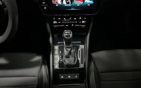 Skoda Superb III рестайлинг, 2023 год, 2 800 001 рублей, 15 фотография