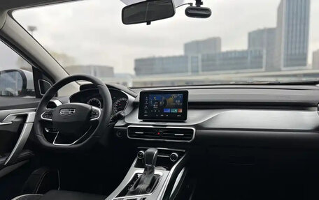 Geely Coolray I, 2022 год, 1 095 000 рублей, 10 фотография