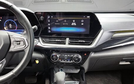 Chevrolet Trax, 2023 год, 1 661 027 рублей, 14 фотография