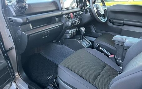 Suzuki Jimny, 2022 год, 1 625 000 рублей, 13 фотография